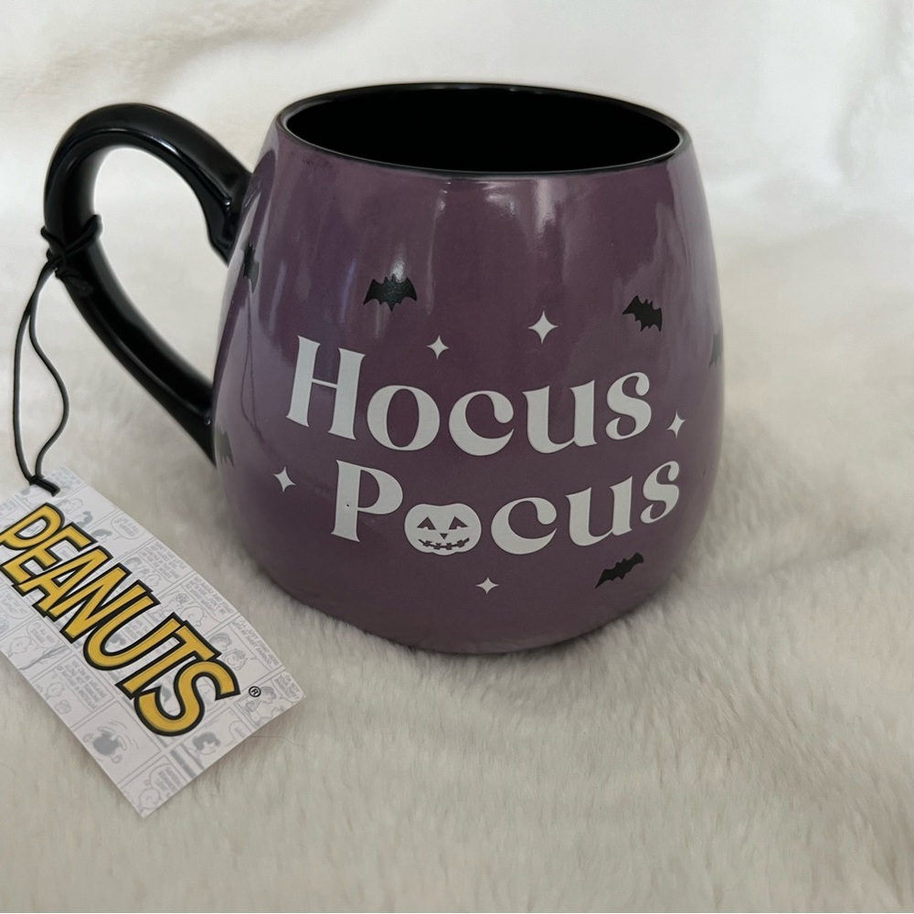 Snoopy Hocus Pocus Mug NWT - Picture 3 of 5